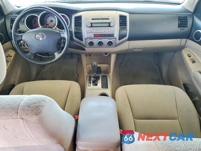 Zdjęcie 8 z 12 samochodu: 2007 TOYOTA TACOMA DOUBLE CAB PRERUNNER VIN:3TMJU62N97M049631 - miniatura