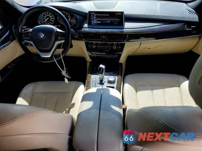 Zdjęcie 8 z 13 samochodu: 2017 BMW X5 XDRIVE35I VIN:5UXKR0C57H0V66480 - miniatura