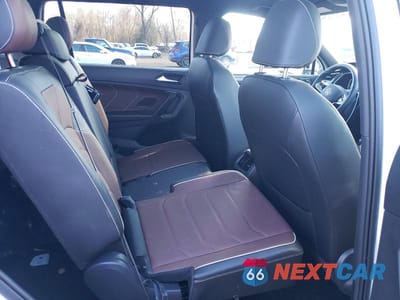 Zdjęcie 10 z 13 samochodu: 2024 VOLKSWAGEN TIGUAN SEL R-LINE BLACK VIN:3VV4B7AX5RM160208 - miniatura