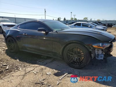 Czwarte zdjęcie samochodu z boku: 2020 FORD MUSTANG GT VIN:1FA6P8CF3L5117959 - miniatura