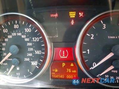 Zdjęcie 9 z 12 samochodu: 2006 BMW 330 I VIN:WBAVB33506KS31404 - miniatura