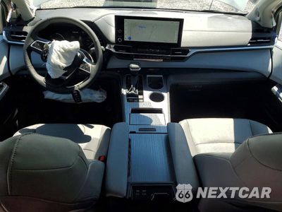Zdjęcie 8 z 13 samochodu: 2026 TOYOTA SIENNA XLE 7-PASSENGER VIN:5TDYSKFC0TS254111 - miniatura