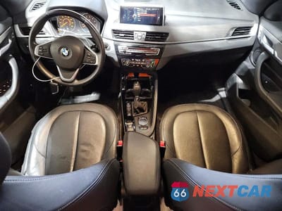 Zdjęcie 8 z 14 samochodu: 2016 BMW X1 XDRIVE28I VIN:WBXHT3Z39G4A48002 - miniatura