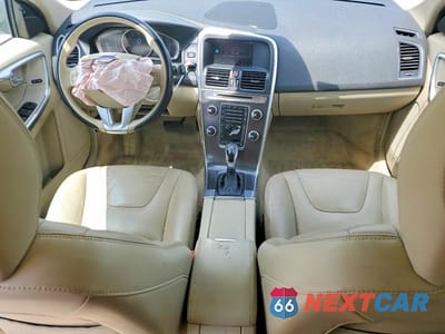 Zdjęcie 8 z 13 samochodu: 2015 VOLVO XC60 T5 PLATINUM VIN:YV440MDM7F2680799 - miniatura