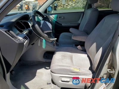 Zdjęcie 7 z 14 samochodu: 2004 TOYOTA HIGHLANDER BASE VIN:JTEGD21A240101385 - miniatura