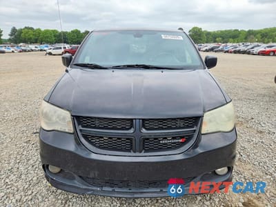 Piąte zdjęcie samochodu w środku: 2019 DODGE GRAND CARAVAN GT VIN:2C4RDGEG1KR634050 - miniatura