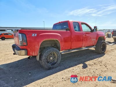 Trzecie zdjęcie samochodu z tyłu: 2010 GMC SIERRA K1500 SLT VIN:1GTSKWE39AZ144782 - miniatura