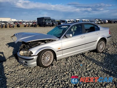 2001 BMW 330 I WBAAV53481FJ64299 - główne zdjęcie licytacji z USA - miniatura
