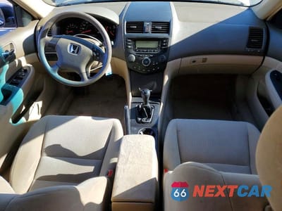 Zdjęcie 8 z 12 samochodu: 2004 HONDA ACCORD LX VIN:1HGCM55394A125047 - miniatura
