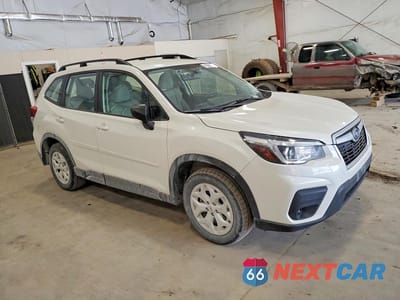 Czwarte zdjęcie samochodu z boku: 2019 SUBARU FORESTER VIN:JF2SKACC2KH424977 - miniatura