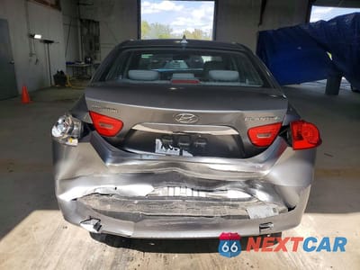 Zdjęcie 6 z 12 samochodu: 2010 HYUNDAI ELANTRA GLS VIN:KMHDU4AD6AU103055 - miniatura