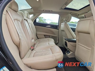 Zdjęcie 10 z 12 samochodu: 2019 LINCOLN MKZ RESERVE II VIN:3LN6L5E9XKR613912 - miniatura