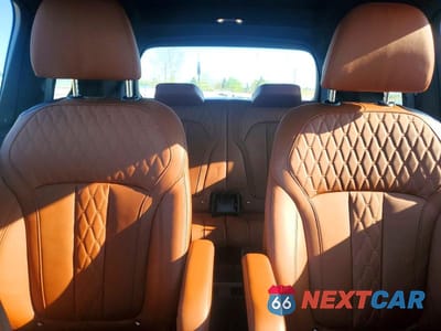 Zdjęcie 10 z 13 samochodu: 2020 BMW X7 XDRIVE40I VIN:5UXCW2C07L9B81845 - miniatura