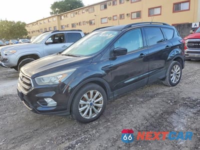 2019 FORD ESCAPE SE 1FMCU0GD6KUC02486 - główne zdjęcie licytacji z USA - miniatura