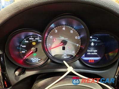 Zdjęcie 9 z 14 samochodu: 2021 PORSCHE MACAN S VIN:WP1AB2A59MLB34321 - miniatura
