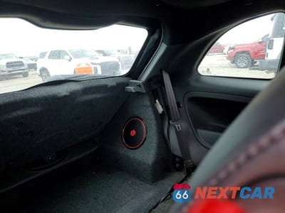 Zdjęcie 10 z 11 samochodu: 2015 FIAT 500 ABARTH VIN:3C3CFFFH1FT570522 - miniatura