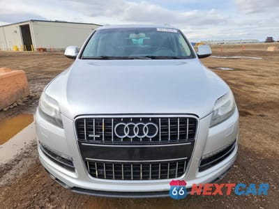 Piąte zdjęcie samochodu w środku: 2011 AUDI Q7 PREMIUM PLUS VIN:WA1LGCFE8BD010648 - miniatura