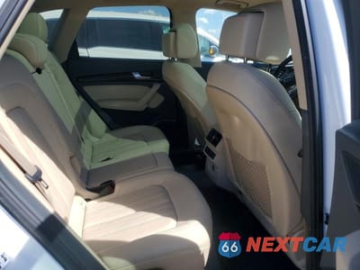 Zdjęcie 10 z 12 samochodu: 2018 AUDI Q5 PREMIUM VIN:WA1ANAFY1J2004812 - miniatura