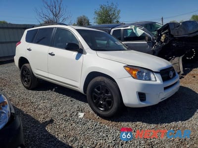 Czwarte zdjęcie samochodu z boku: 2009 TOYOTA RAV4 BASE VIN:JTMBF33V995011935 - miniatura