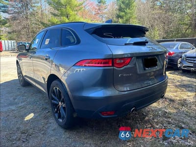 Trzecie zdjęcie samochodu z tyłu: 2017 JAGUAR F-PACE PRESTIGE VIN:SADCK2BVXHA491148 - miniatura