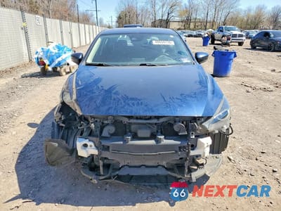 Piąte zdjęcie samochodu w środku: 2017 MAZDA 3 GRAND TOURING VIN:JM1BN1M39H1134323 - miniatura