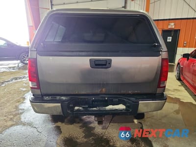 Zdjęcie 6 z 11 samochodu: 2009 GMC SIERRA K1500 VIN:3GTEK13M29G249977 - miniatura