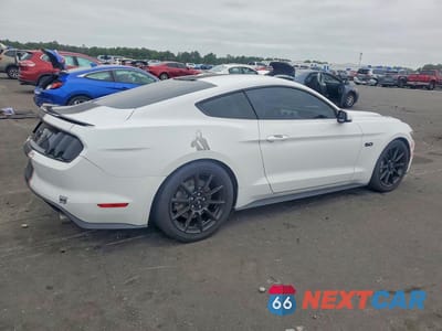 Trzecie zdjęcie samochodu z tyłu: 2016 FORD MUSTANG GT VIN:1FA6P8CFXG5309532 - miniatura