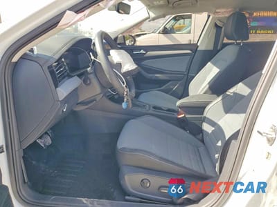 Zdjęcie 7 z 13 samochodu: 2025 VOLKSWAGEN JETTA SE VIN:3VW7X7BU0SM053801 - miniatura