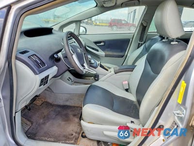 Zdjęcie 7 z 11 samochodu: 2010 TOYOTA PRIUS II VIN:JTDKN3DU4A1026749 - miniatura