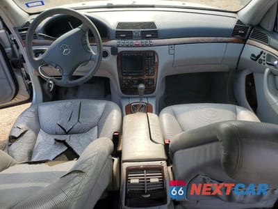 Zdjęcie 8 z 12 samochodu: 2001 MERCEDES-BENZ S 55 AMG VIN:WDBNG73JX1A211439 - miniatura