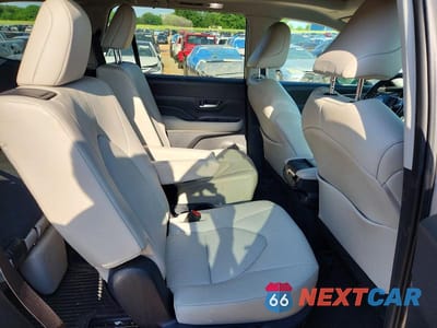 Zdjęcie 11 z 13 samochodu: 2024 TOYOTA GRAND HIGHLANDER XLE VIN:5TDAAAA5XRS002883 - miniatura