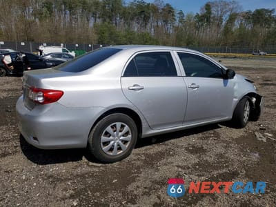 Trzecie zdjęcie samochodu z tyłu: 2011 TOYOTA COROLLA BASE VIN:2T1BU4EE8BC554615 - miniatura