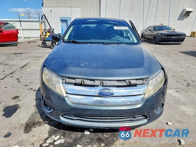 Piąte zdjęcie samochodu w środku: 2010 FORD FUSION SE VIN:3FAHP0HA2AR147214 - miniatura