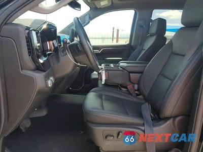 Zdjęcie 7 z 12 samochodu: 2026 GMC SIERRA C1500 SLT VIN:3GTPHDED6TG200424 - miniatura