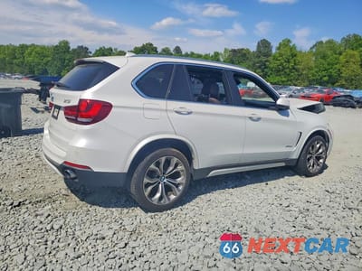 Trzecie zdjęcie samochodu z tyłu: 2017 BMW X5 XDRIVE35I VIN:5UXKR0C33H0X79490 - miniatura