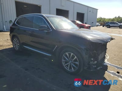 Czwarte zdjęcie samochodu z boku: 2019 BMW X3 SDRIVE30I VIN:5UXTR7C51KLR48510 - miniatura