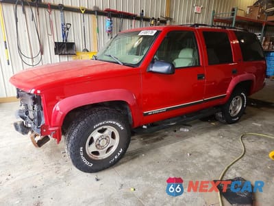 2000 CHEVROLET TAHOE K1500 1GNEK13R4YR102903 - główne zdjęcie licytacji z USA - miniatura