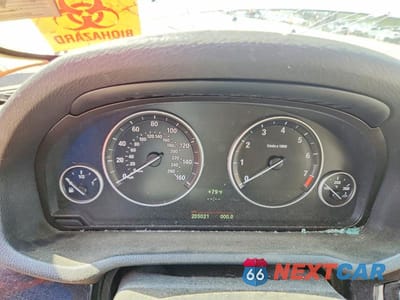 Zdjęcie 9 z 13 samochodu: 2012 BMW X3 XDRIVE28I VIN:5UXWX5C57CL717250 - miniatura