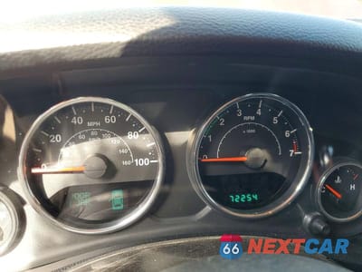 Zdjęcie 9 z 12 samochodu: 2012 JEEP WRANGLER SPORT VIN:1C4GJWAG5CL270046 - miniatura