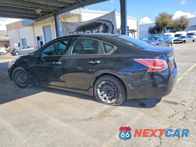 Drugie zdjęcie samochodu z przodu: 2015 NISSAN ALTIMA 2.5 S VIN:1N4AL3AP8FC412673 - miniatura