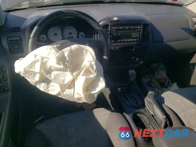 Zdjęcie 8 z 13 samochodu: 2005 FORD ESCAPE XLS VIN:1FMYU02Z75KC90439 - miniatura