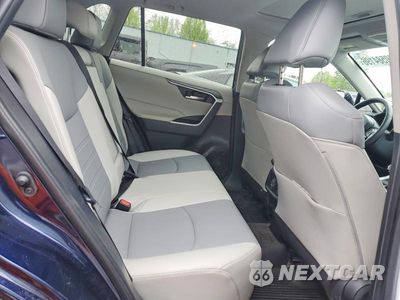 Zdjęcie 10 z 12 samochodu: 2020 TOYOTA RAV4 XLE PREMIUM VIN:2T3A1RFV4LW109411 - miniatura