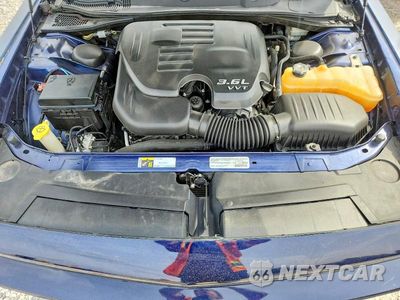 Zdjęcie 11 z 12 samochodu: 2014 DODGE CHALLENGER SXT VIN:2C3CDYAG7EH214941 - miniatura
