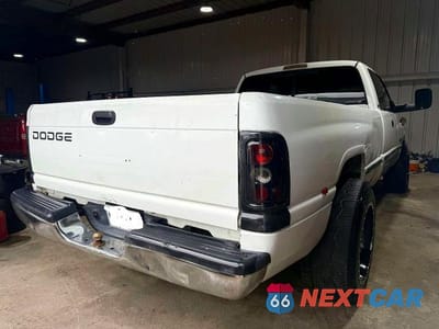 Czwarte zdjęcie samochodu z boku: 1998 DODGE RAM 2500 VIN:1B7KC236XWJ248013 - miniatura