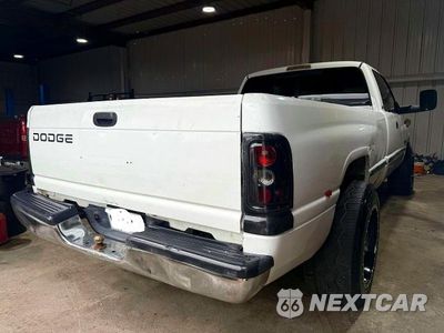 Czwarte zdjęcie samochodu z boku: 1998 DODGE RAM 2500 VIN:1B7KC236XWJ248013 - miniatura
