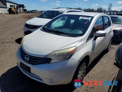 2015 NISSAN VERSA NOTE S PLUS 3N1CE2CP9FL376214 - główne zdjęcie licytacji z USA - miniatura