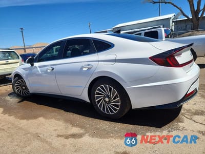 Drugie zdjęcie samochodu z przodu: 2022 HYUNDAI SONATA HYBRID SEL VIN:KMHL34JJ8NA040620 - miniatura