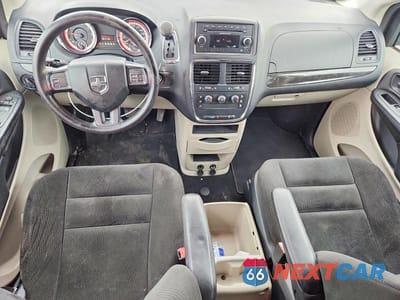 Zdjęcie 8 z 12 samochodu: 2017 DODGE GRAND CARAVAN SE VIN:2C4RDGBG6HR707264 - miniatura