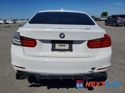 Zdjęcie 6 z 13 samochodu: 2013 BMW 328 I SULEV VIN:WBA3C1C59DF437903 - miniatura