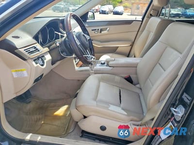 Zdjęcie 7 z 12 samochodu: 2014 MERCEDES-BENZ E 350 VIN:WDDHF5KB0EA870738 - miniatura